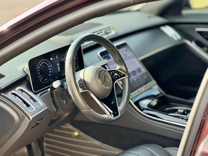 Фото 7 - Mercedes-Benz S-Class