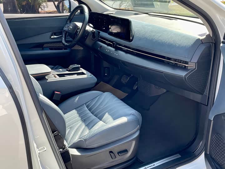 Фото 17 - Nissan Ariya EV