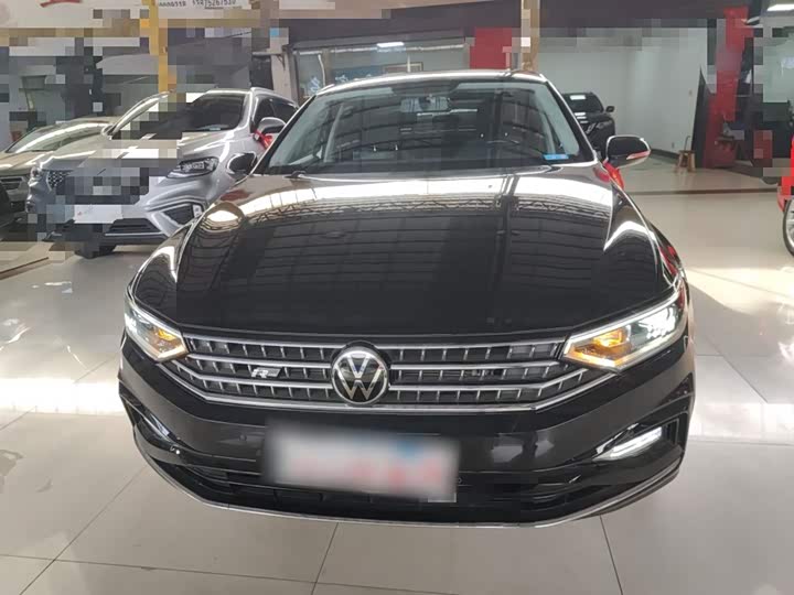 Фото 3 - Volkswagen Magotan