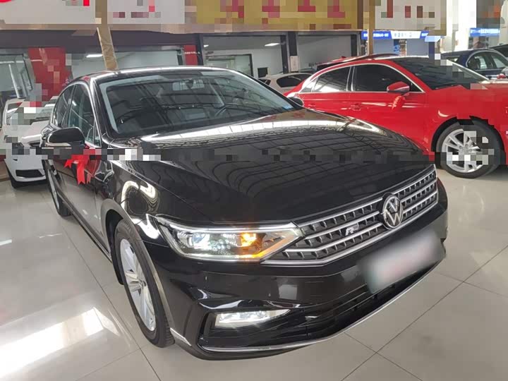 Фото 4 - Volkswagen Magotan