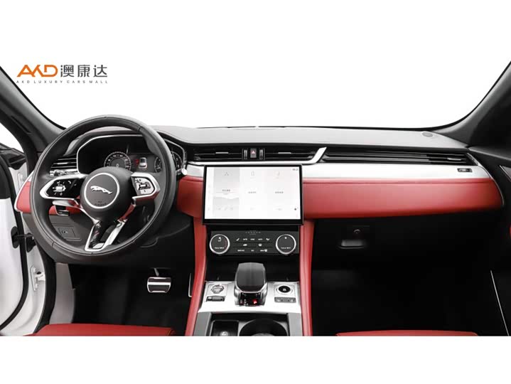 Фото 5 - Jaguar F-Pace