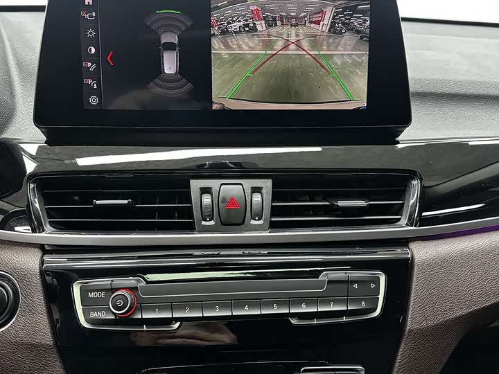 Фото 13 - BMW X1