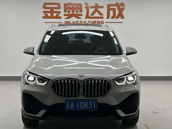 Фото 2 - BMW X1