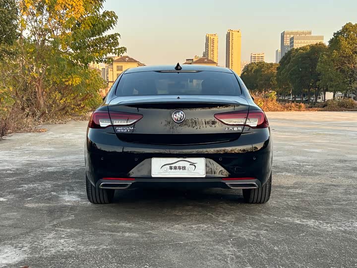 Фото 8 - Buick Regal