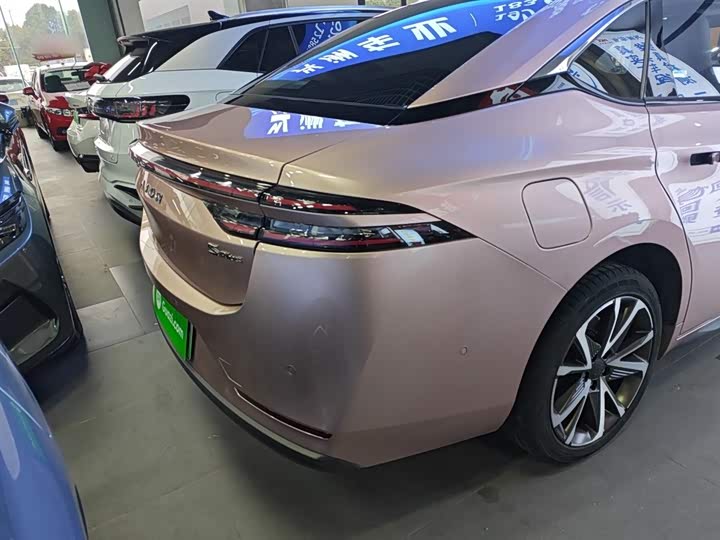 Фото 8 - GAC Aion S Plus