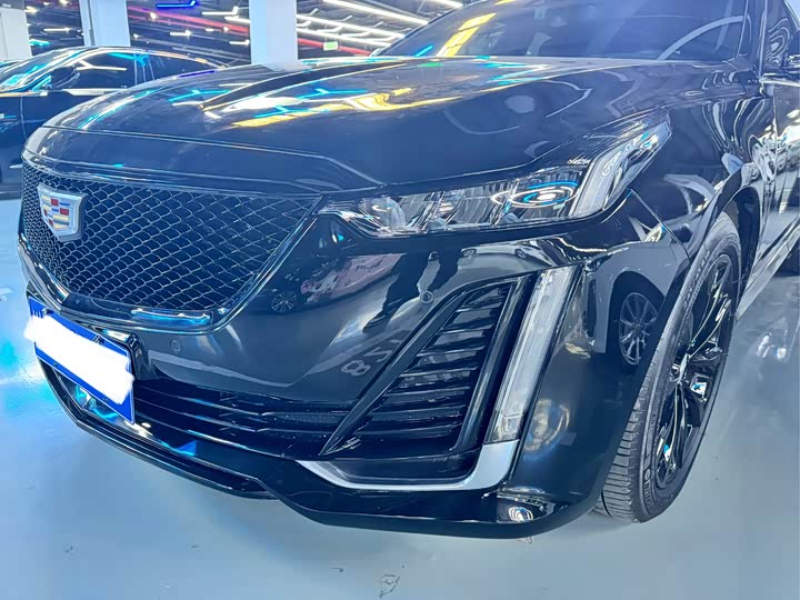 Фото 18 - Cadillac CT5