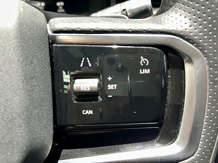 Фото 13 - Land Rover Range Rover Evoque L