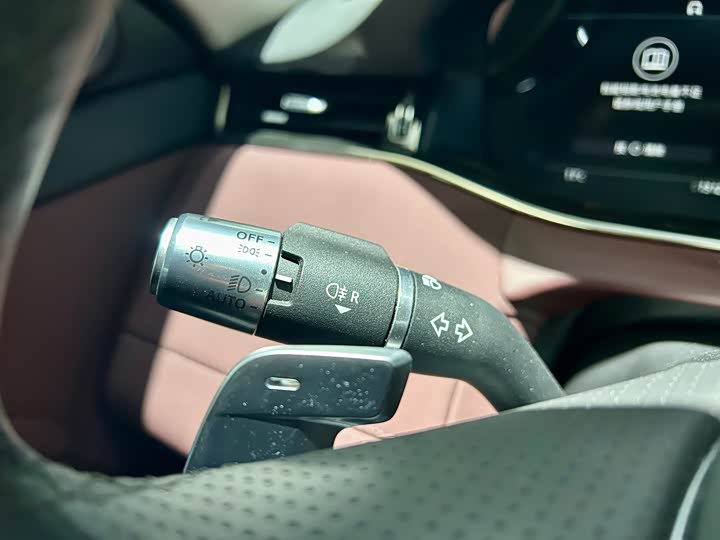 Фото 14 - Land Rover Range Rover Evoque L