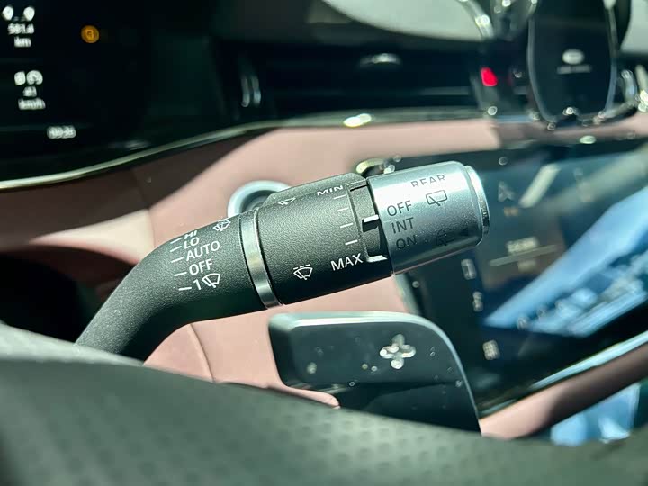 Фото 15 - Land Rover Range Rover Evoque L