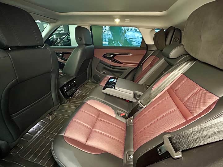 Фото 23 - Land Rover Range Rover Evoque L