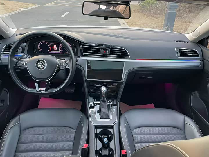 Фото 5 - Volkswagen Lamando L