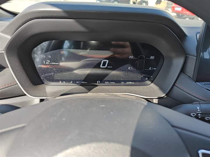 Фото 12 - MG Motor 5