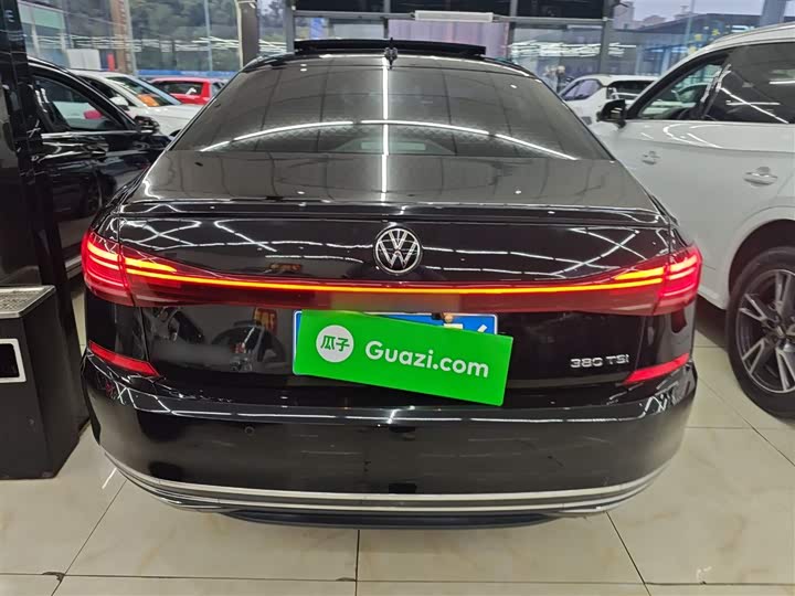 Фото 6 - Volkswagen Passat