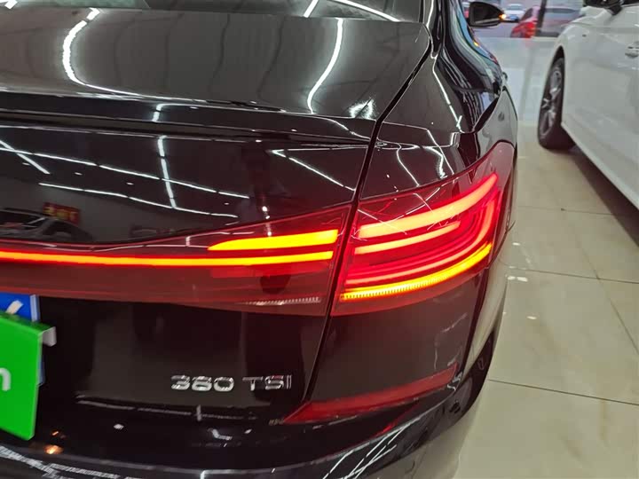 Фото 8 - Volkswagen Passat