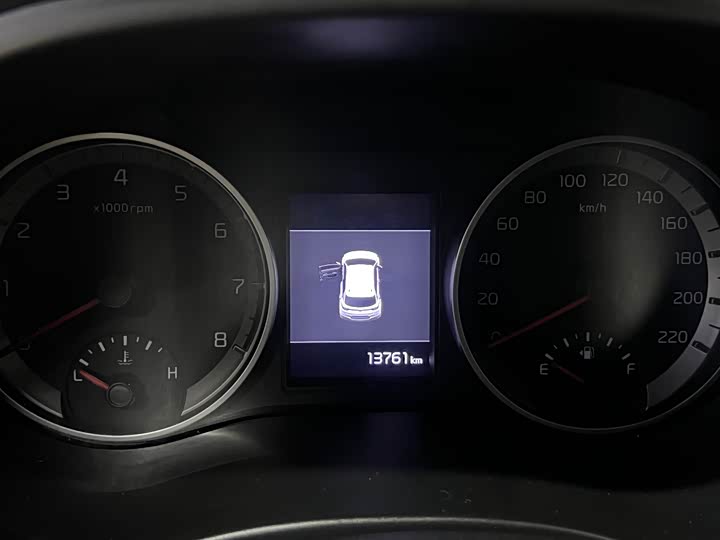 Фото 10 - Kia KX1