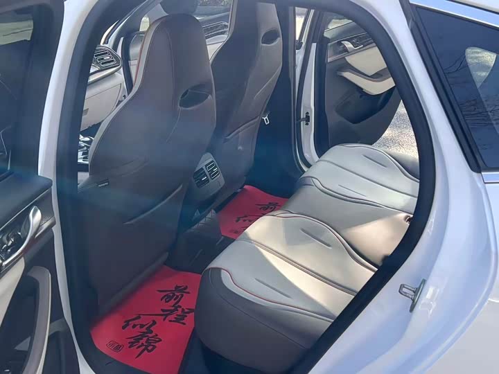 Фото 10 - BYD Qin Plus