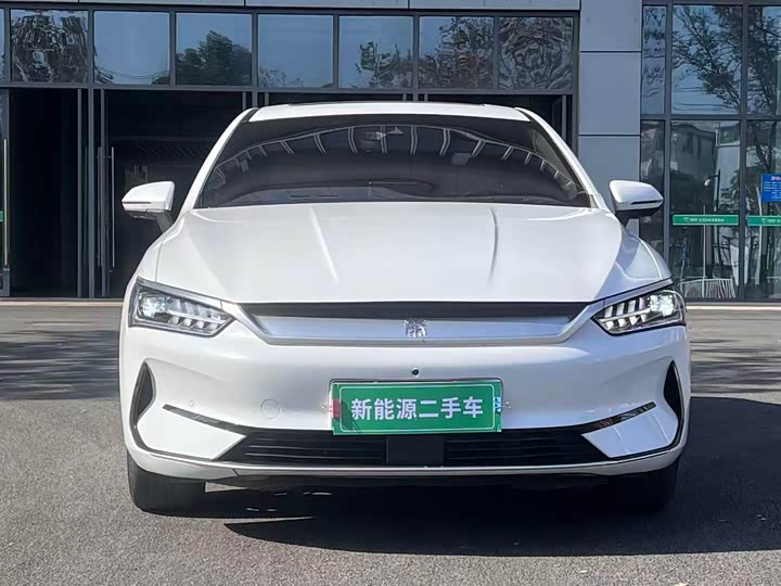 Фото 2 - BYD Qin Plus