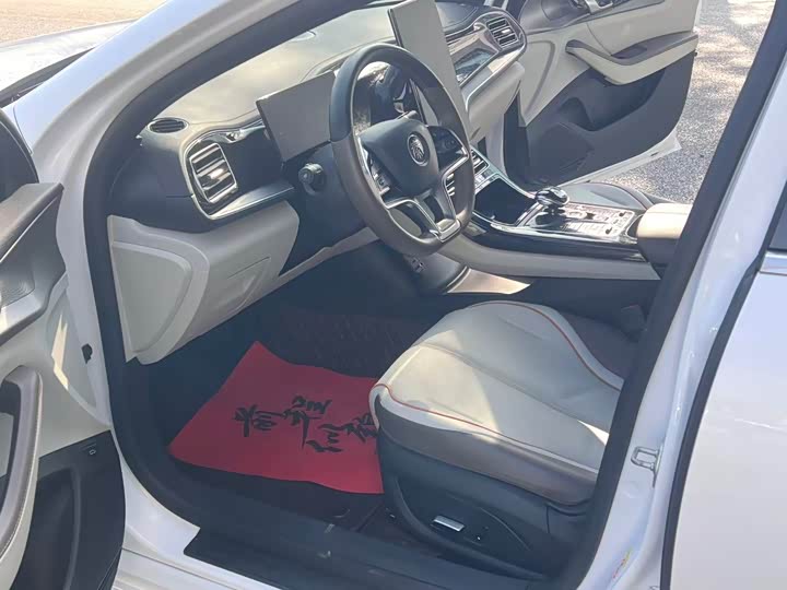 Фото 9 - BYD Qin Plus