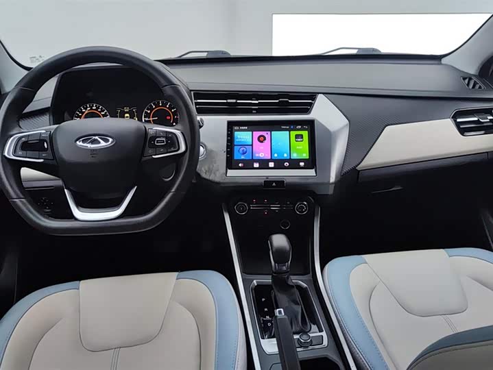 Фото 12 - Chery Tiggo 3x