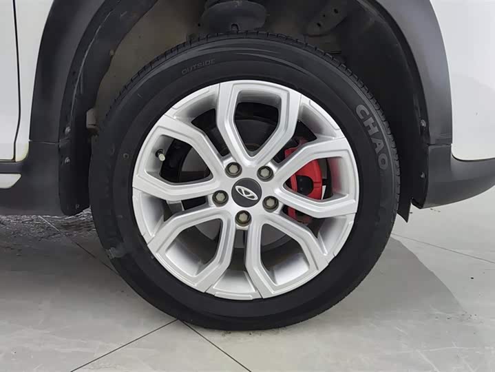 Фото 6 - Chery Tiggo 3x