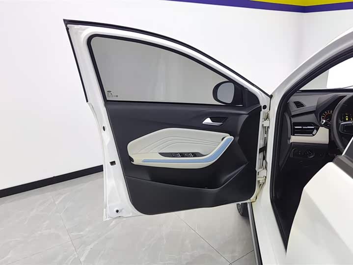 Фото 7 - Chery Tiggo 3x