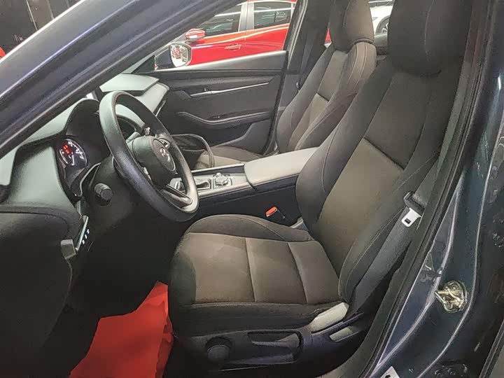 Фото 15 - Mazda 3 (Axela)