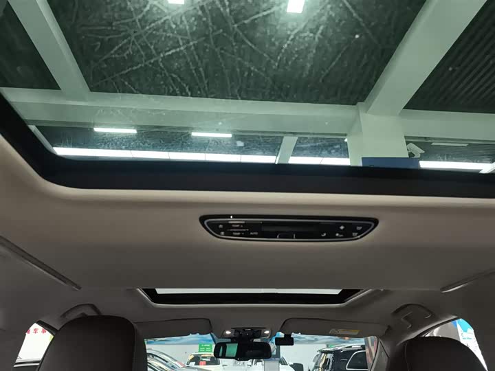 Фото 8 - GAC Trumpchi M8