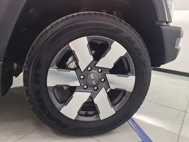 Фото 6 - BAIC Beijing BJ40 Hybrid