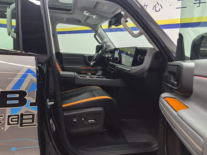 Фото 8 - BAIC Beijing BJ40 Hybrid