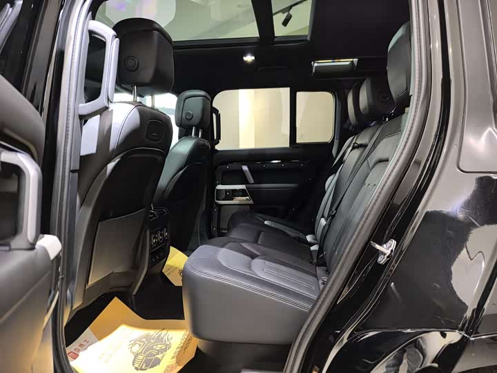 Фото 5 - Land Rover Defender