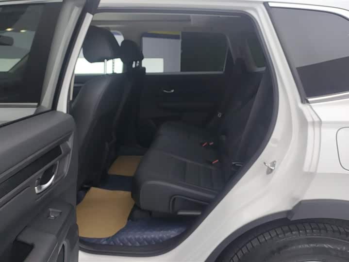 Фото 11 - Honda CR-V