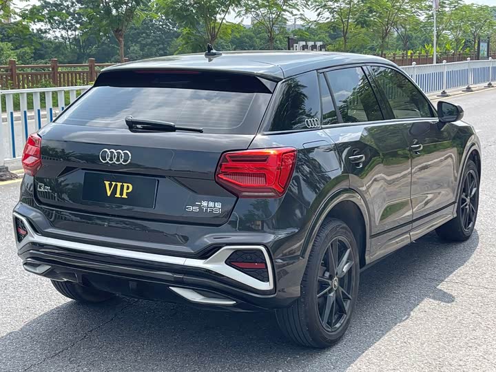 Фото 4 - Audi Q2L