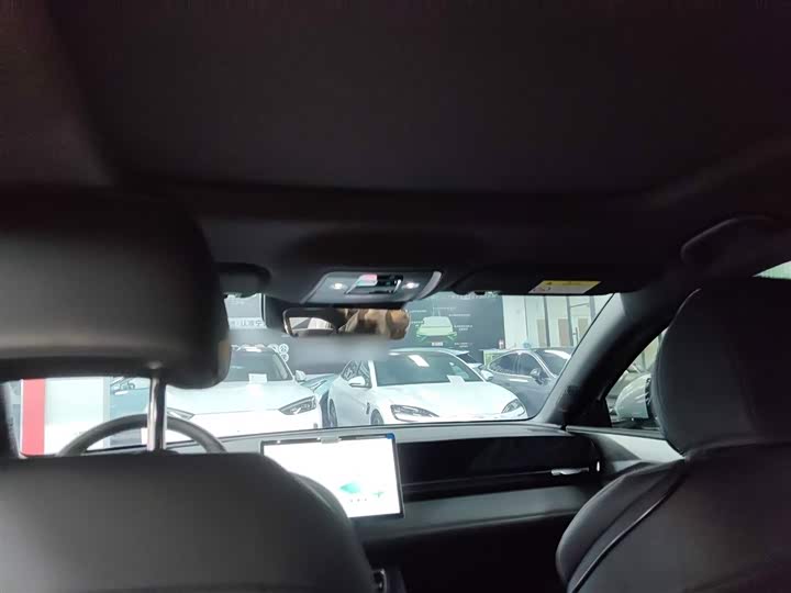 Фото 18 - BYD Qin L