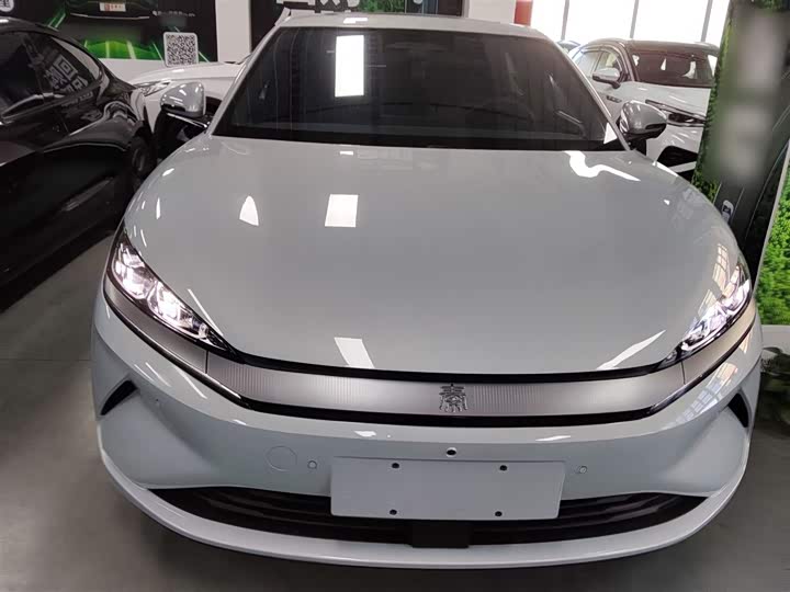 Фото 3 - BYD Qin L