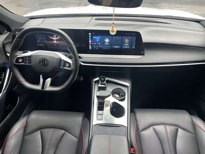 Фото 11 - MG Motor 7