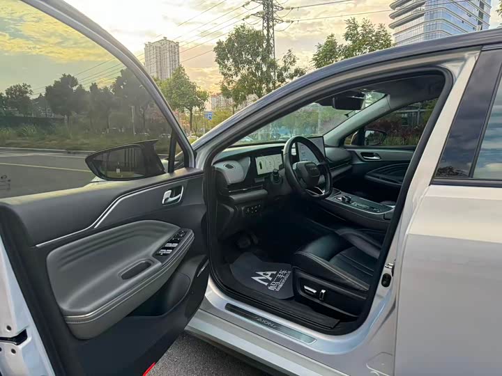 Фото 6 - GAC Aion S Plus