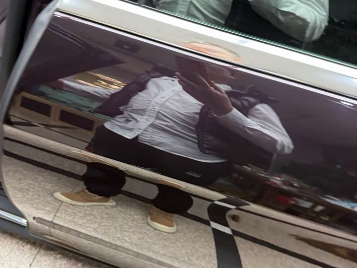 Фото 10 - Porsche Panamera