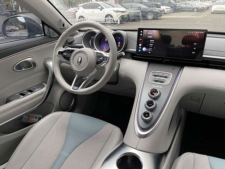 Фото 9 - Ora Lightning Cat (07)