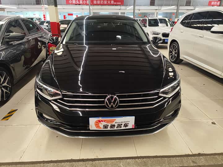 Фото 2 - Volkswagen Magotan