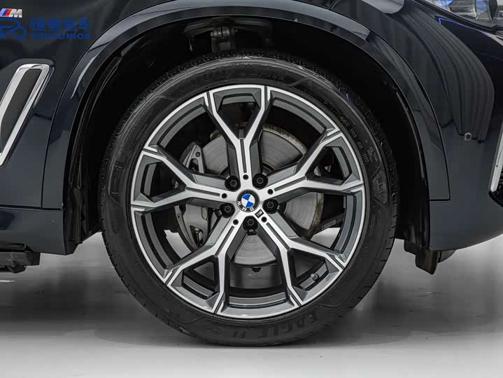 Фото 11 - BMW X5