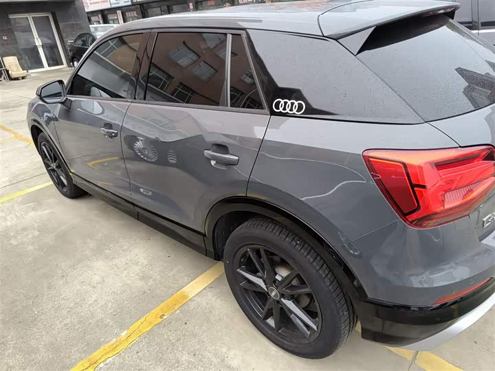 Фото 5 - Audi Q2L