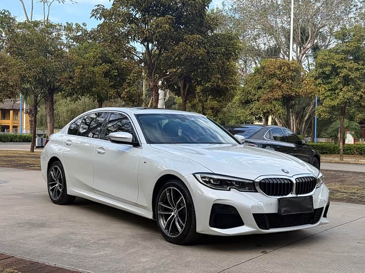 Фото 3 - BMW 3 Series