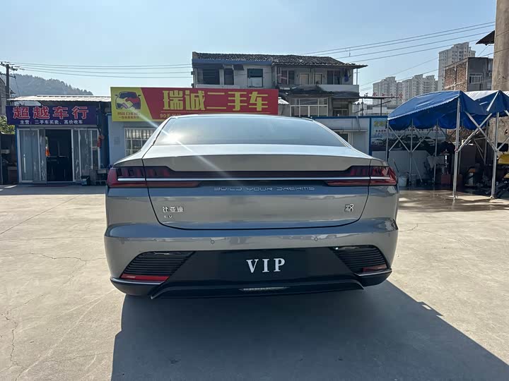 Фото 4 - BYD Han