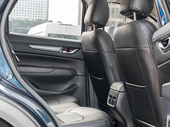 Фото 21 - Mazda CX-5