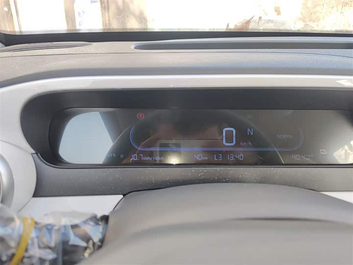 Фото 12 - Geely Galaxy Panda Mini