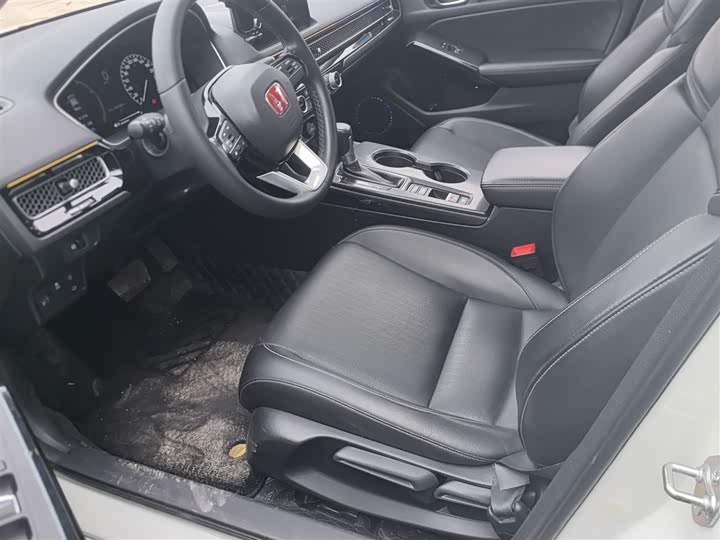 Фото 15 - Honda Civic