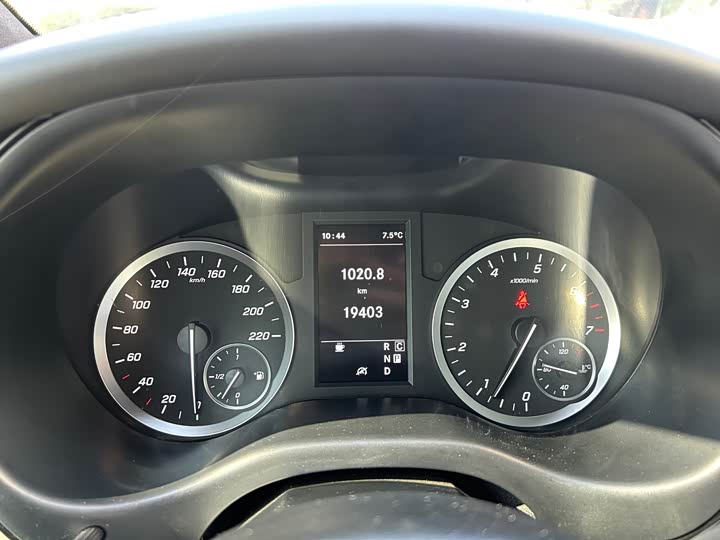 Фото 13 - Mercedes-Benz Vito