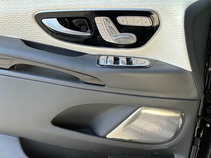 Фото 14 - Mercedes-Benz Vito