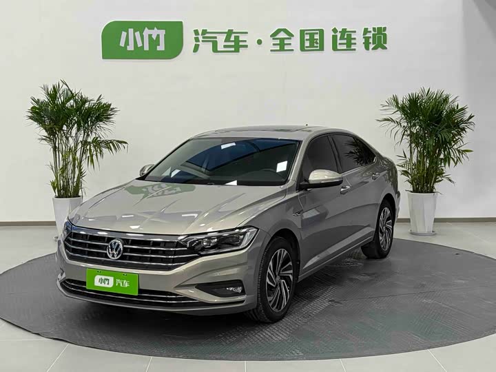 Фото 1 - Volkswagen Sagitar L