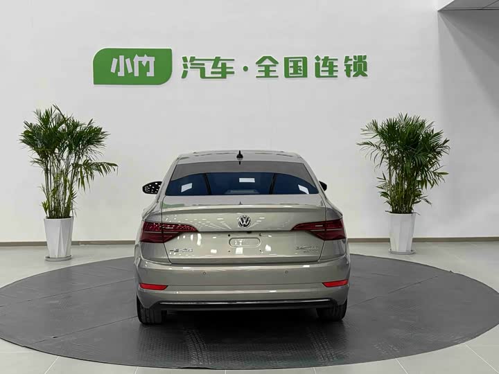 Фото 6 - Volkswagen Sagitar L